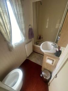 6 birth caravan - Summerlands, ingoldmells
