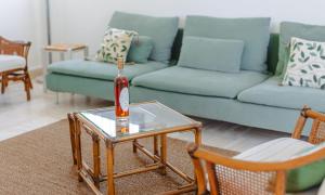 Maisons de vacances Les Arenes - Grande maison familiale renovee, 6 a 12 personnes , Vue sur les Arenes, Garage vehicule electrique, Parking Gratuit : photos des chambres