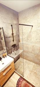 Apartment, private garage, balcony, smart check in