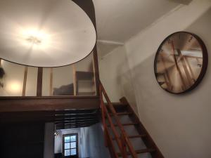 Studio avec chambre au calme face à un champs