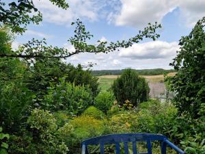 Ferienwohnung Edgar und 300 qm Garten Trier Mosel Eifel