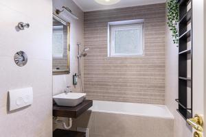 KOA - Sunlight Apartment