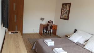 Zacisze Paderewskiego - FAKTURA VAT