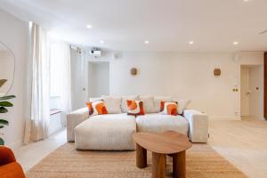 New, Superb architect apartment