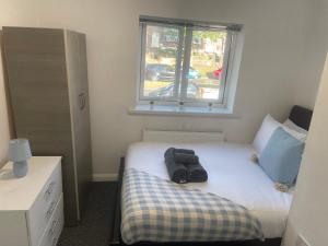 4 Bed Family & Work Ready Home