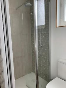 Grande maison aux portes du circuit