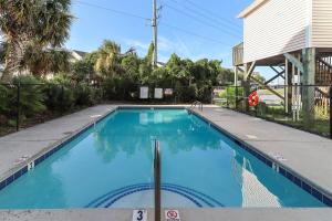 Westinn Away- Elegant Coastal Sound Retreat