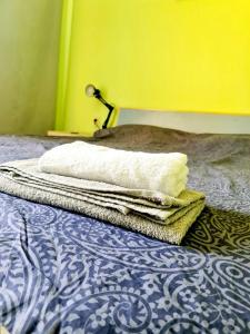 Seaview Escape – 1BR Next to Sea Garden