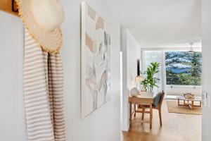 Burleigh Beach Bliss Renovated Coastal Retreat