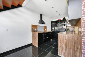 Spacious Duplex - 8 guests - Pantin, Paris