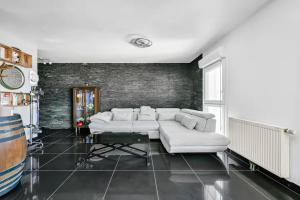 Spacious Duplex - 8 guests - Pantin, Paris