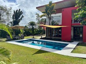 La Casa Pina Pacifica near La Fortuna