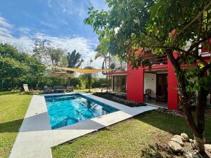 La Casa Pina Pacifica near La Fortuna