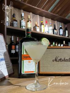 Man Cocktail n Chill