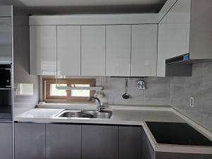 Gangeung Dowon Pension