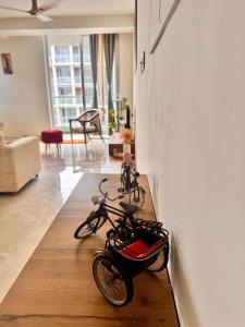 Stylish 3BHK flat close by WTC OMR at 18th floor