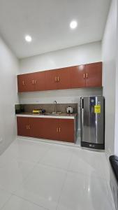 Eagles Nest Beach Resort Room 5