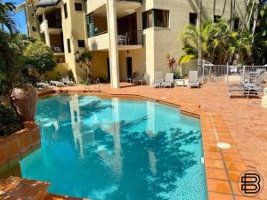 Centrally located to Noosaville and Noosa river