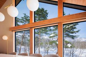 Amber Echoland MrT by Jade Group