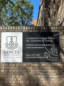 KozyGuru | Camperdown | Modern Studio near USYD