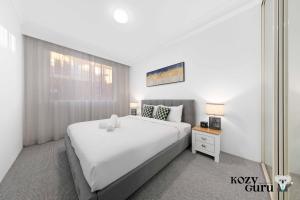 KozyGuru | Camperdown | Stylish Apt with Parking