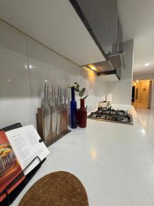 KozyGuru | 3BR Retreat to ADL & Barossa in 40m