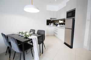 Cassia Lakeview 1BR Apartments, 10min to Beach