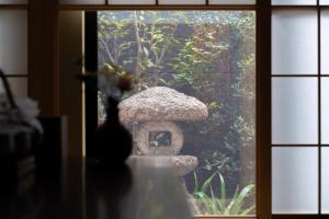 Kiraku Yoka Japanese-style house with a courtyard