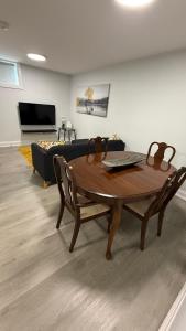 Brand new 2 bedroom basement apartment