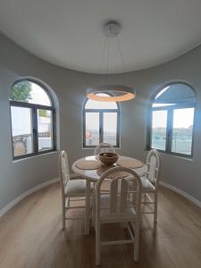 Vista Verde Apartment