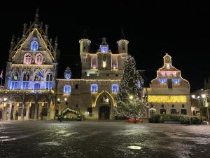 Maison Nelle Botanique - Whisker Woods