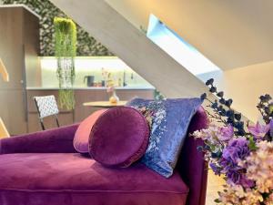 Maison Nelle Botanique - Whisker Woods