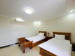 Sat Chamroeun Residence