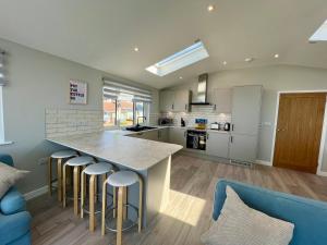 Seaside Getaway with Balcony & Ocean Views - Westward Ho!