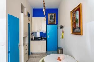 Studio Travel 22M2, 120m Vieux-Port ,Clim , Wifi ,Accès autonome avec code