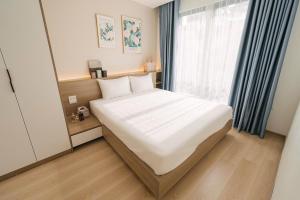 NA Luxury Apartment Sea View My Khe Beach