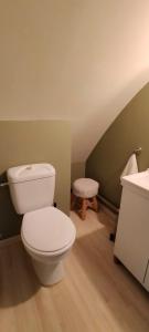 Pilea, Maison à la campagne avec grand jardin