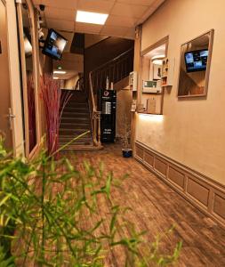 Hotels HOTEL SYLVABELLE : photos des chambres