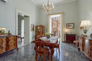 !!! AL DUOMO !!! Dimora Storica in Prestigiosa Location