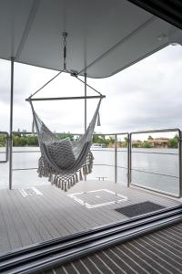 Lieblingsplatz Parey - Hausboot-Panorama