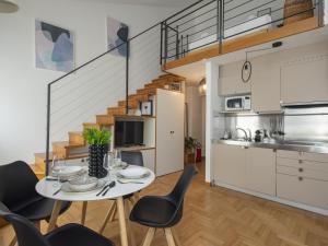 Stylish & cozy Brera District 1BR apartments by Rentopolis