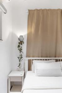 Vera 1BHK Bandra W by The Bombay Home Company