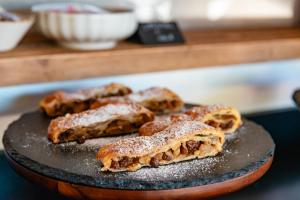 Dolomites Room and Breakfast Formiè