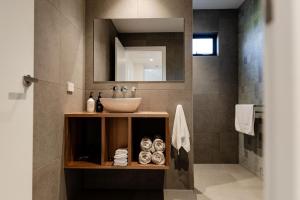 Greenstone Villas - Book the entire compound!