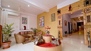 DANG by Modern Haven