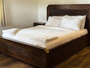 PUSHPAM RANCHES And RESORT