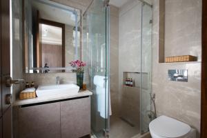 The Urban Perch 3bhk Apartment with lift in South Delhi closest to India gate