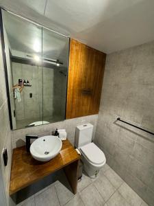 Lonsdale Street Studio Apartment