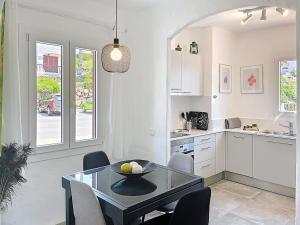 P107 Un rinconcito en el mar