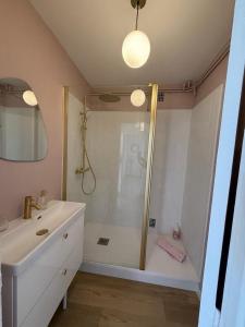 Appartements Les Aubettes - Appartement avec vue sur le port : photos des chambres